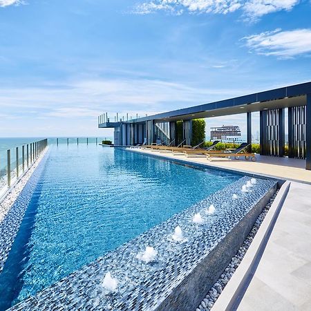 The Base By Fantasea Beach Appartement Pattaya Buitenkant foto