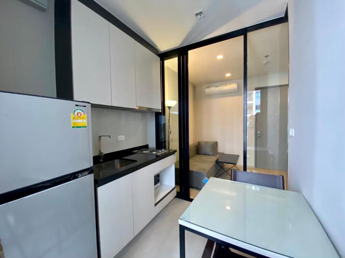 The Base By Fantasea Beach Appartement Pattaya Buitenkant foto