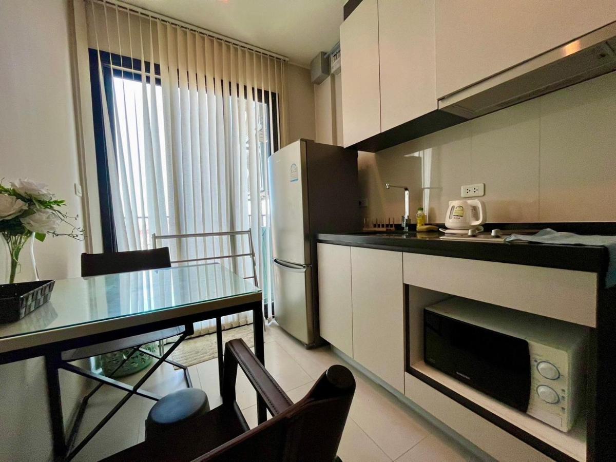 The Base By Fantasea Beach Appartement Pattaya Buitenkant foto