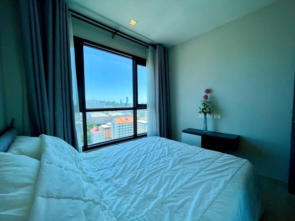 The Base By Fantasea Beach Appartement Pattaya Buitenkant foto